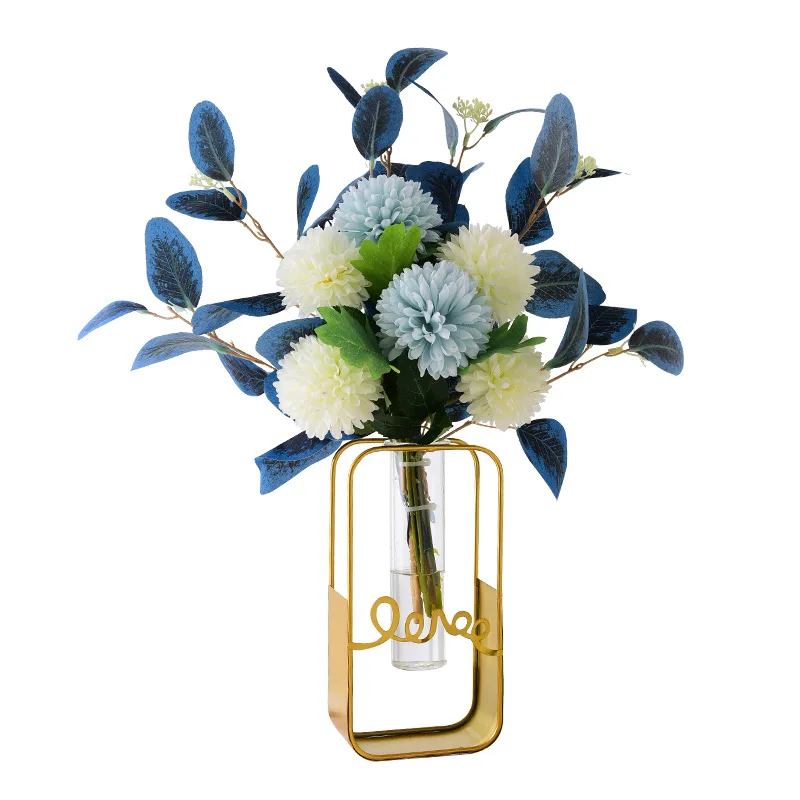 Nordic Minimalist Creative Metal Wrought Iron Glass Vase Home Furnishing Decoration Hydroponic Flower Arrangement 
Nordic Minimalist Creative Metal Wrought Iron Glass Vase Home Furnishing Decoration Hydroponic Flower Arrangement