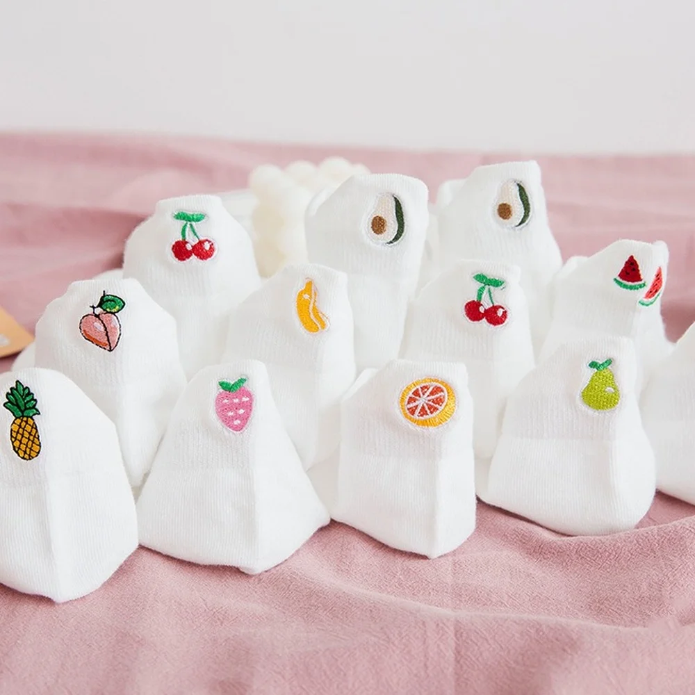 Casual Solid White Socks for Women Fruit Embroidery Short Socks Avocado Watermelon Strawberry Print Harajuku Novelty Ankle Socks
Casual Solid White Socks for Women Fruit Embroidery Short Socks Avocado Watermelon Strawberry Print Harajuku Novelty Ankle Socks