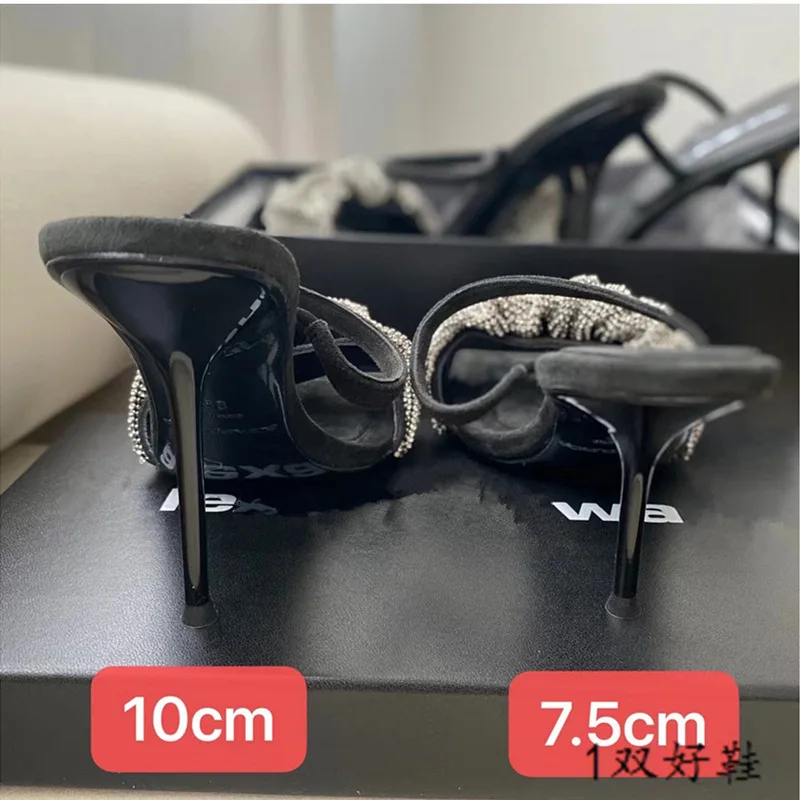 High board 2021 new same square head water drill hair sandals high heel drill shoes
High board 2021 new same square head water drill hair sandals high heel drill shoes