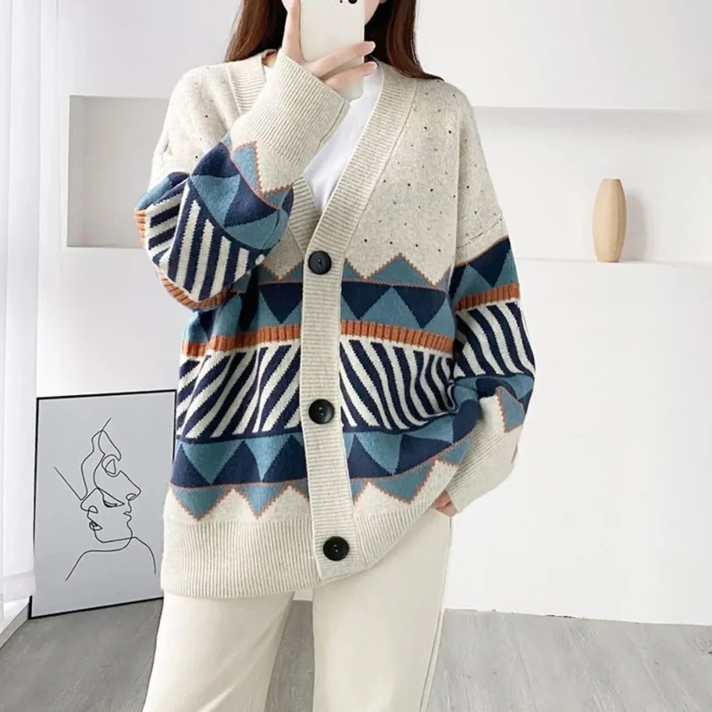 Deeptown Korean Style Printed Knitted Cardigan Sweater Women Patchwork Harajuku Oversize V-neck Long Sleeve Jumper Winter 2021
Deeptown Korean Style Printed Knitted Cardigan Sweater Women Patchwork Harajuku Oversize V-neck Long Sleeve Jumper Winter 2021