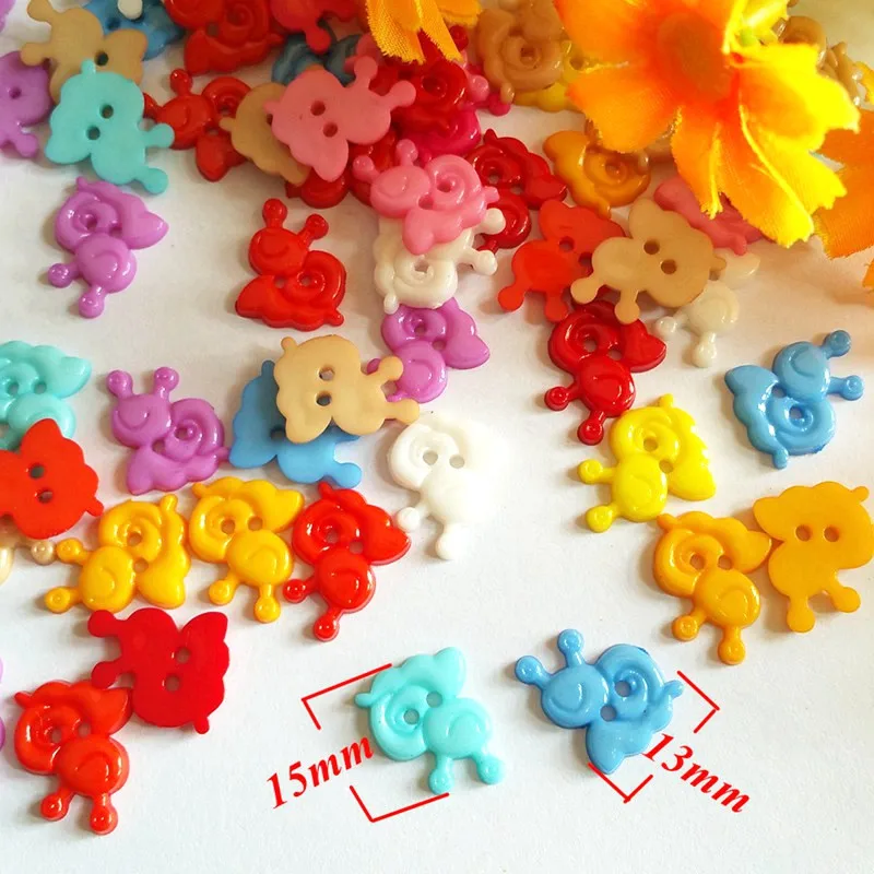 100pcs/lot snails Plastic Buttons Fit Sewing Scrapbooking 13x15mm Sewing Accessories 2 Holes
100pcs/lot snails Plastic Buttons Fit Sewing Scrapbooking 13x15mm Sewing Accessories 2 Holes