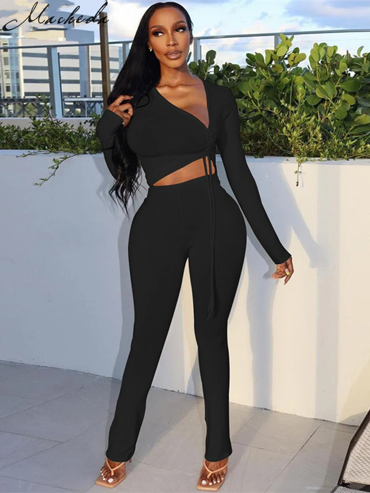 Macheda Autumn women's casual two-piece suit with v-neck midriff top and slim soft high-waisted tight pants street women's suit
Macheda Autumn women's casual two-piece suit with v-neck midriff top and slim soft high-waisted tight pants street women's suit