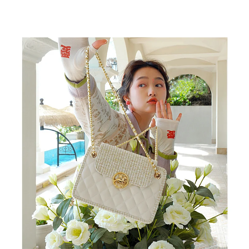 Модная женская сумка из ромбовидной ткани на молнии с пряжкой светло-зеленая сумка на плечо сумка на цепочке сумка-мессенджер
Модная женская сумка из ромбовидной ткани на молнии с пряжкой светло-зеленая сумка на плечо сумка на цепочке сумка-мессенджер