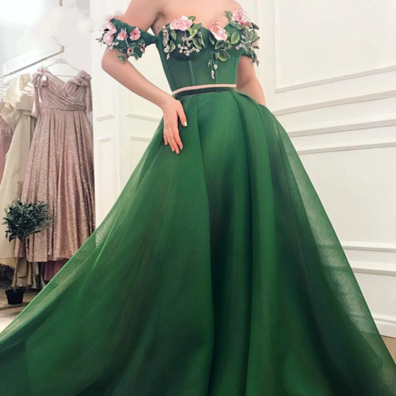 Off the Shoulder Prom Dresses 2020 Sweetheart Handmade Flowers A-Line Emerald Green Evening Dress Dubai Arabic Party Gown
Off the Shoulder Prom Dresses 2020 Sweetheart Handmade Flowers A-Line Emerald Green Evening Dress Dubai Arabic Party Gown