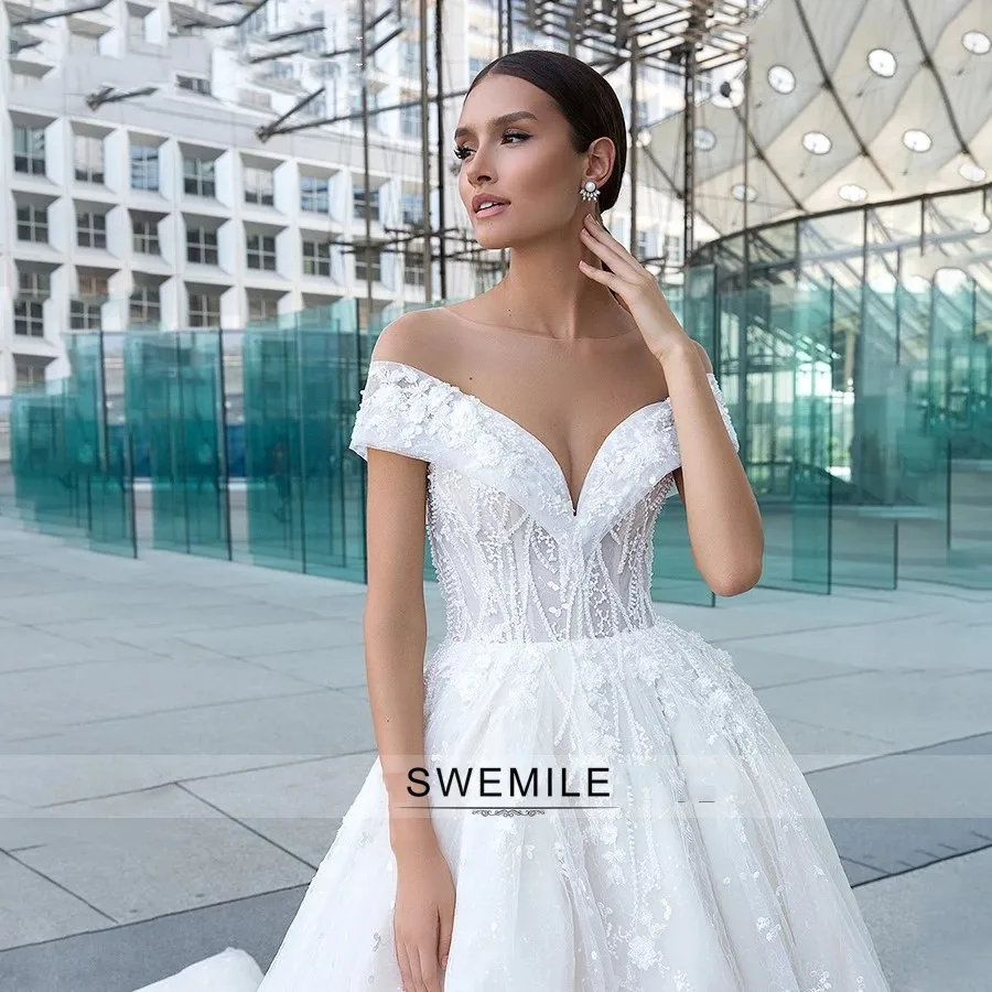 SWEMILE Sexy Lace Wedding Dress 2021 Off the Shoulder Princess Beaded Flowers Romantic Bridal Gowns Women Long Train
SWEMILE Sexy Lace Wedding Dress 2021 Off the Shoulder Princess Beaded Flowers Romantic Bridal Gowns Women Long Train