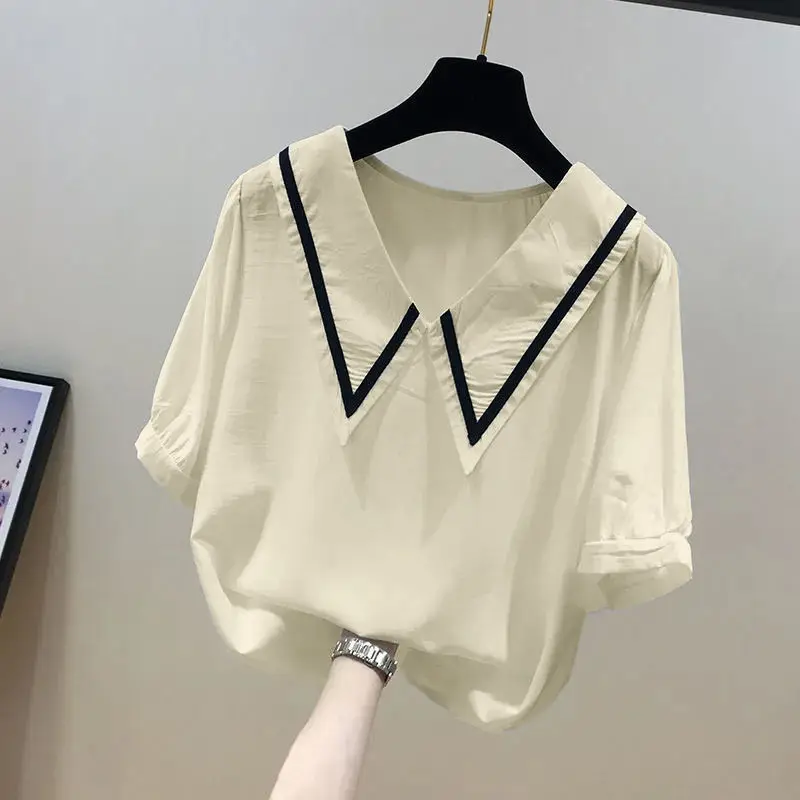 Sweet doll collar short-sleeved chiffon shirt blouse summer 2021 new temperament casual shirt Western style all-match
Sweet doll collar short-sleeved chiffon shirt blouse summer 2021 new temperament casual shirt Western style all-match