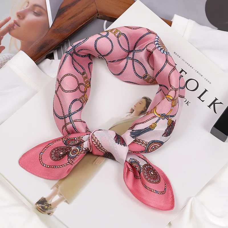 Платок из искусственного шелка, женский, профессиональный, корейский декоративный платок, 50, маленький платок из шелка и атласа, повязка на ...
Платок из искусственного шелка, женский, профессиональный, корейский декоративный платок, 50, маленький платок из шелка и атласа, повязка на ...