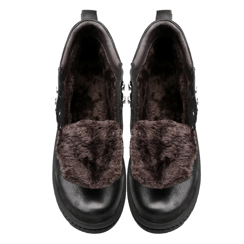 Winter genuine leather men ankle boots with fur warm snow boots high helper boots plus down warm men's leather boots big size 47
Winter genuine leather men ankle boots with fur warm snow boots high helper boots plus down warm men's leather boots big size 47