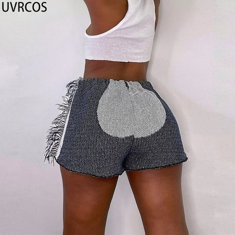 UVRCOS Indie Folk Style Unique Side Tassel Y2K Women Shorts Summer 2021 New Arrival Printed High Waist Hot Hipster 2000S Clothes
UVRCOS Indie Folk Style Unique Side Tassel Y2K Women Shorts Summer 2021 New Arrival Printed High Waist Hot Hipster 2000S Clothes