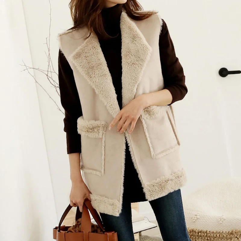 2020 autumn winter women medium long faux suede leather vests lapel pockets casual shearling sleeveless jackets A326
2020 autumn winter women medium long faux suede leather vests lapel pockets casual shearling sleeveless jackets A326