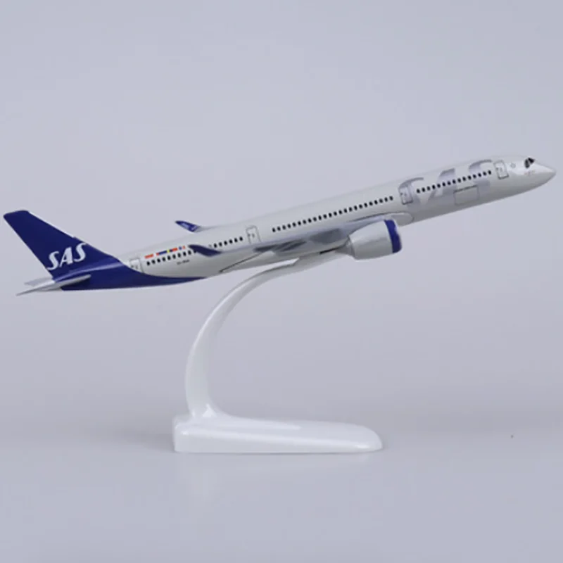 20CM 1:400 Scale SAS Airlines A350 Airplanes Plane Aircraft Alloy Model Toy Collective Kids Children Toys F Collections Gift
20CM 1:400 Scale SAS Airlines A350 Airplanes Plane Aircraft Alloy Model Toy Collective Kids Children Toys F Collections Gift