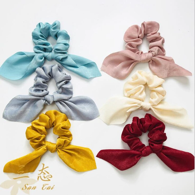 2020 New Fashion Elegant Hair Rope Print Scrunchie Elastic Hair Bands For Women Girls Bow Ties Hair Accessories
2020 New Fashion Elegant Hair Rope Print Scrunchie Elastic Hair Bands For Women Girls Bow Ties Hair Accessories