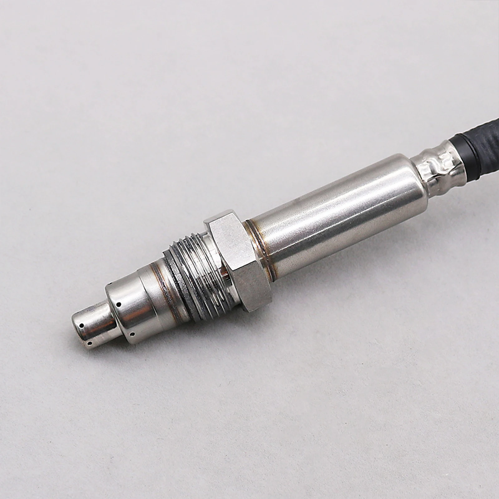 11787587130 автомобильные Азотные датчики NOx для 1-го E81 E82 E88 E90 E91 E92 5WK96621K
11787587130 автомобильные Азотные датчики NOx для 1-го E81 E82 E88 E90 E91 E92 5WK96621K