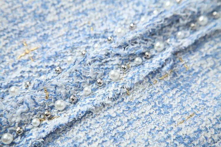European and American women's wear 2020 winter new style Long - sleeved beaded coat skirts Fashionable blue tweed suit
European and American women's wear 2020 winter new style Long - sleeved beaded coat skirts Fashionable blue tweed suit