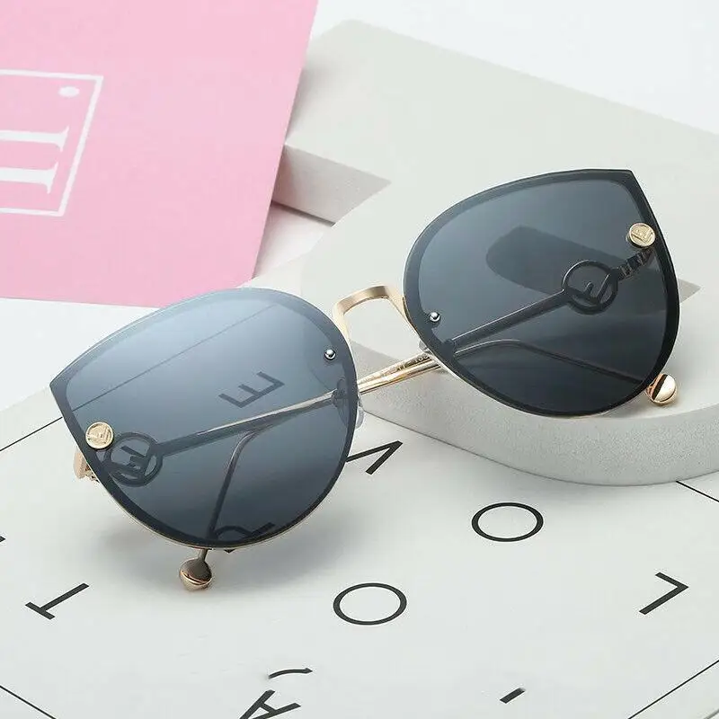Shield Sunglasses Women Brand Designer Mirror Retro Sun Glasses For Women Luxury Vintage Sunglasses Female Black Oculos
Shield Sunglasses Women Brand Designer Mirror Retro Sun Glasses For Women Luxury Vintage Sunglasses Female Black Oculos