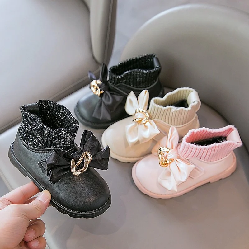 Little Girls Leather Boots 2022 Solid Black with Butterfly-knot and Metal Decor Princess Shoes 1-3years Kids Fashion Sock Shoes
Little Girls Leather Boots 2022 Solid Black with Butterfly-knot and Metal Decor Princess Shoes 1-3years Kids Fashion Sock Shoes