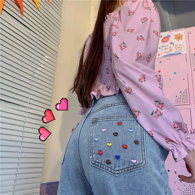 Heart Jeans Denim Graphic Wide Pants Woman Streetwear Blue Jeans y2k Cute Denim Wide Leg Pants Japan Style Appliques Embroidery
Heart Jeans Denim Graphic Wide Pants Woman Streetwear Blue Jeans y2k Cute Denim Wide Leg Pants Japan Style Appliques Embroidery