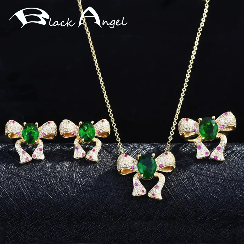 BLACK ANGEL Luxury Imitation Emerald Bowknot Jewelry Set for Women Adjustable Ring Bride Earrings Elegant Bow Pendant Necklace
BLACK ANGEL Luxury Imitation Emerald Bowknot Jewelry Set for Women Adjustable Ring Bride Earrings Elegant Bow Pendant Necklace