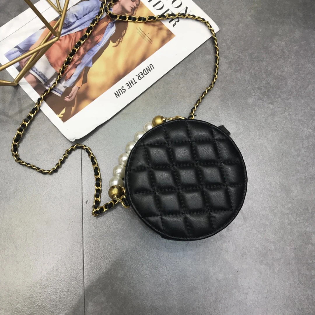 2021NEW Custom Clutch Luxury Handbags Women Bags Designer Leather Cowhide TOP Fashion Brand Small Purse Ladies Shoulder Bag
2021NEW Custom Clutch Luxury Handbags Women Bags Designer Leather Cowhide TOP Fashion Brand Small Purse Ladies Shoulder Bag