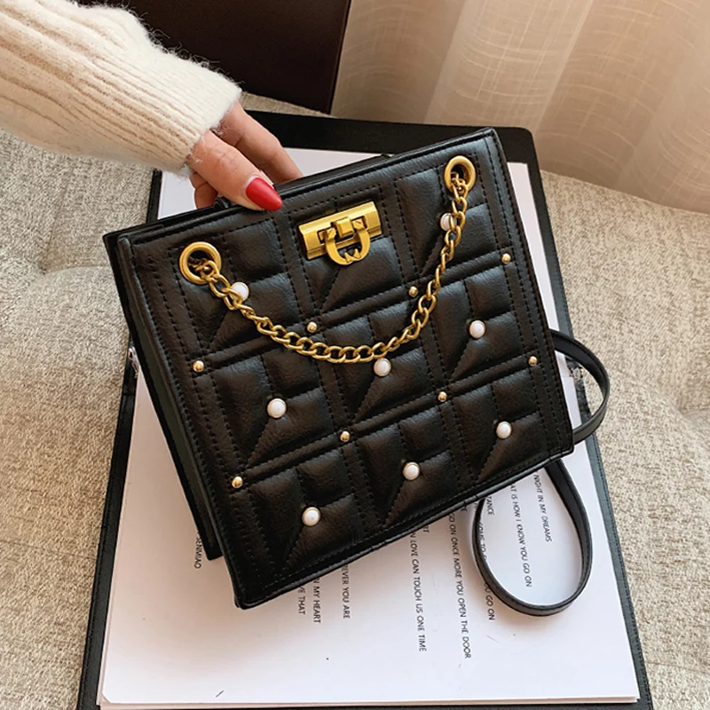 Luxury brand Square Tote Bag 2021 Fashion New High-quality PU Leather Women's Designer Handbag Chain Shoulder Messenger Bag
Luxury brand Square Tote Bag 2021 Fashion New High-quality PU Leather Women's Designer Handbag Chain Shoulder Messenger Bag