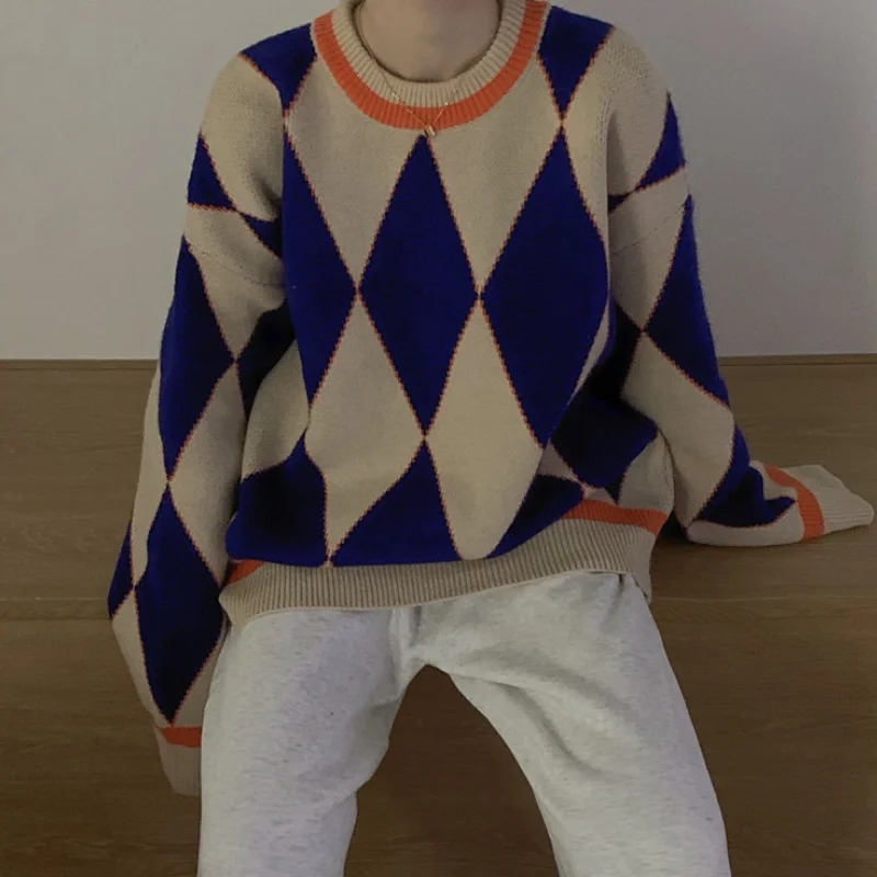 autumn and winter warm and comfortable retro long-sleeved sweater advanced color contrast diamond lattice knitted top 2021
autumn and winter warm and comfortable retro long-sleeved sweater advanced color contrast diamond lattice knitted top 2021