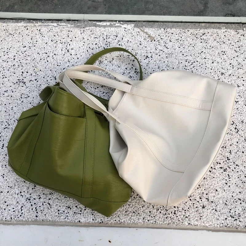 Top Quality Luxury Brand 2021 New Fashion Simple Large Capacity Retro Soft Underarm Tote Bag Ladies Shoulder Handbag Sac A Main 
Top Quality Luxury Brand 2021 New Fashion Simple Large Capacity Retro Soft Underarm Tote Bag Ladies Shoulder Handbag Sac A Main
