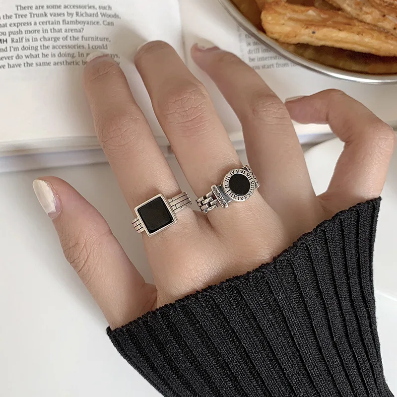 VENTFILLE 925 Sterling Silver Creative Black Circle Square Finger Rings for Women Creative Geometric Party Engagement Jewelry
VENTFILLE 925 Sterling Silver Creative Black Circle Square Finger Rings for Women Creative Geometric Party Engagement Jewelry