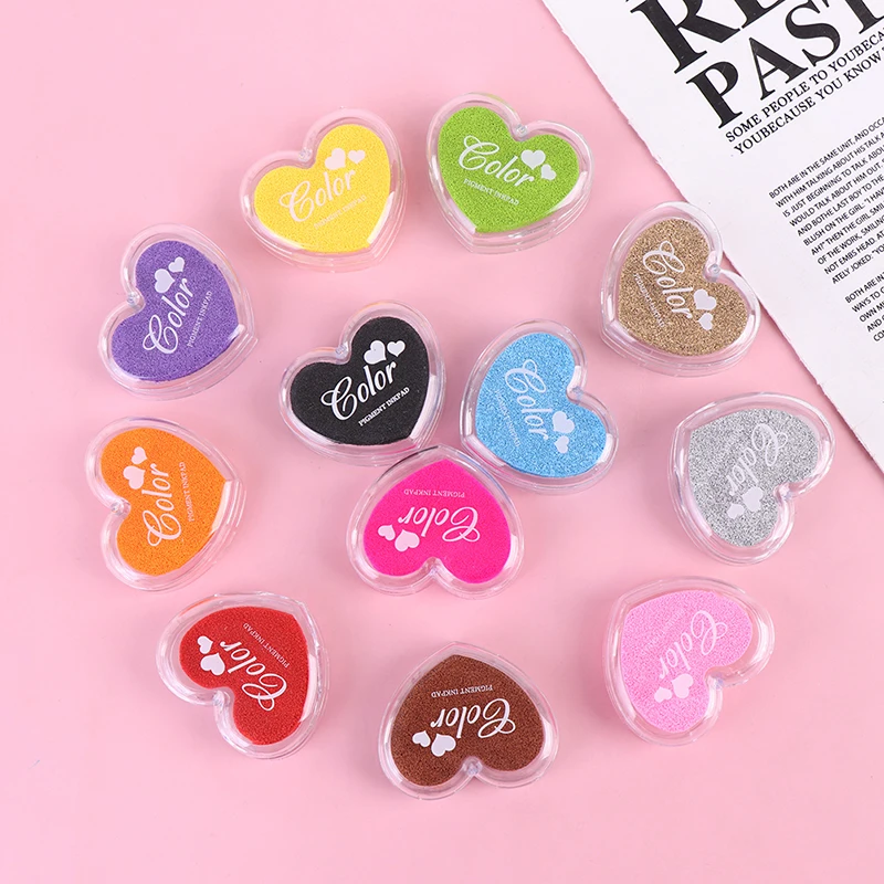 12 Colors Love Shape Inkpad Handmade DIY Craft Oil Based Ink Pad Stamp Scrapbooking Ink Pad Finger Paint Wedding
12 Colors Love Shape Inkpad Handmade DIY Craft Oil Based Ink Pad Stamp Scrapbooking Ink Pad Finger Paint Wedding