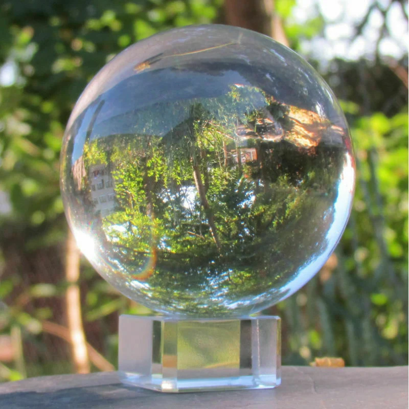 Crystal Ball K9 Natural Magic Globe Beads Crystal Craft Glass Decoration Balls Healing Sphere Quartz Photography Balls Home De 
Crystal Ball K9 Natural Magic Globe Beads Crystal Craft Glass Decoration Balls Healing Sphere Quartz Photography Balls Home De