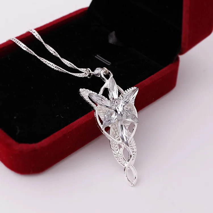 

Fashion The Lord Necklace of Arwen Evenstar Pendent Movie Jewelry Crystal Twilight Star Pendent Torque Gift for Women