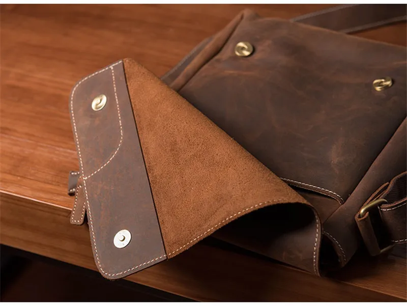 Simple casual men's first layer cowhide shoulder bag retro natural genuine leather diagonal backpack black business soft leather
Simple casual men's first layer cowhide shoulder bag retro natural genuine leather diagonal backpack black business soft leather