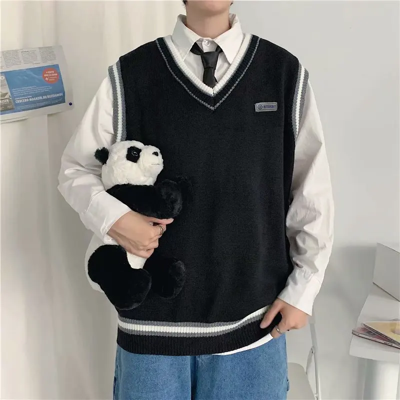 Men Sweater Vest Knitted Japanese V-neck Sleeveless Outer Wear Trendy Waistcoat Jacket Teens Autumn All-match Streetwear Sweater
Men Sweater Vest Knitted Japanese V-neck Sleeveless Outer Wear Trendy Waistcoat Jacket Teens Autumn All-match Streetwear Sweater