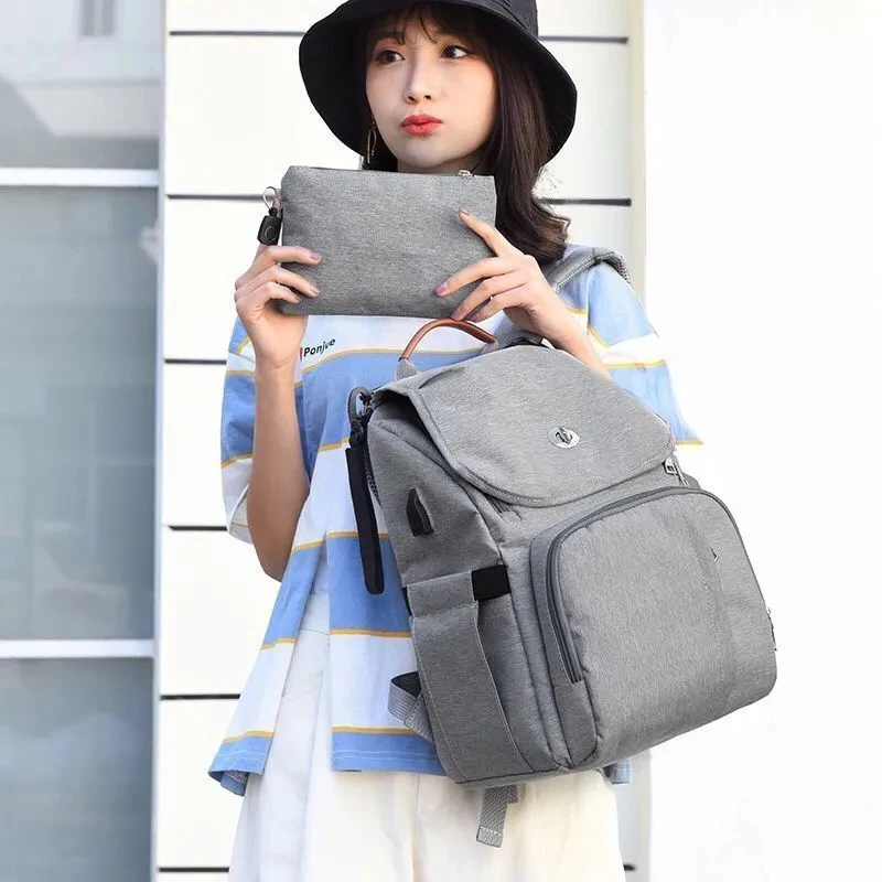 Diaper Bag Portable Nursing Baby Handbag Large Capacity Waterproof Stroller Mommy Backpack Maternity USB Interface Travel Bag
Diaper Bag Portable Nursing Baby Handbag Large Capacity Waterproof Stroller Mommy Backpack Maternity USB Interface Travel Bag