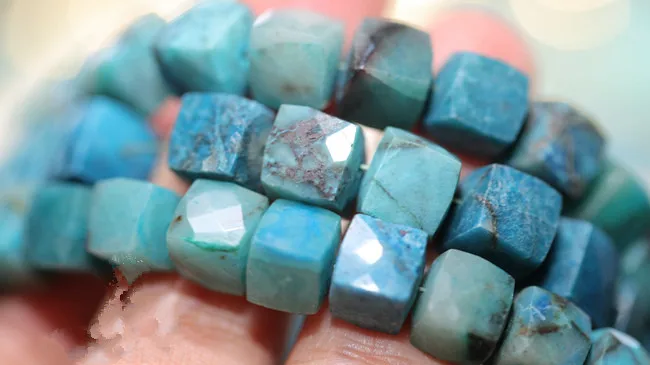 loose beads CHRYSOCOLLA SQUARE GREEN faceted 6-8mm 20CM for DIY jewelry making FPPJ wholesale beads nature gem stone
loose beads CHRYSOCOLLA SQUARE GREEN faceted 6-8mm 20CM for DIY jewelry making FPPJ wholesale beads nature gem stone