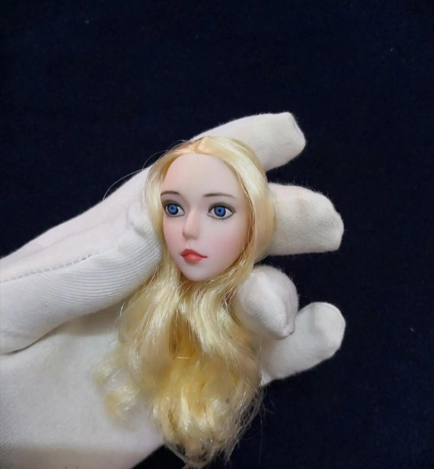1:6 Anime Beauty Doll White Skin Head Carving 12 Inch Doll Is Available Big Eyes Blue Same Paragraph Cartoon Kawaii 
1:6 Anime Beauty Doll White Skin Head Carving 12 Inch Doll Is Available Big Eyes Blue Same Paragraph Cartoon Kawaii