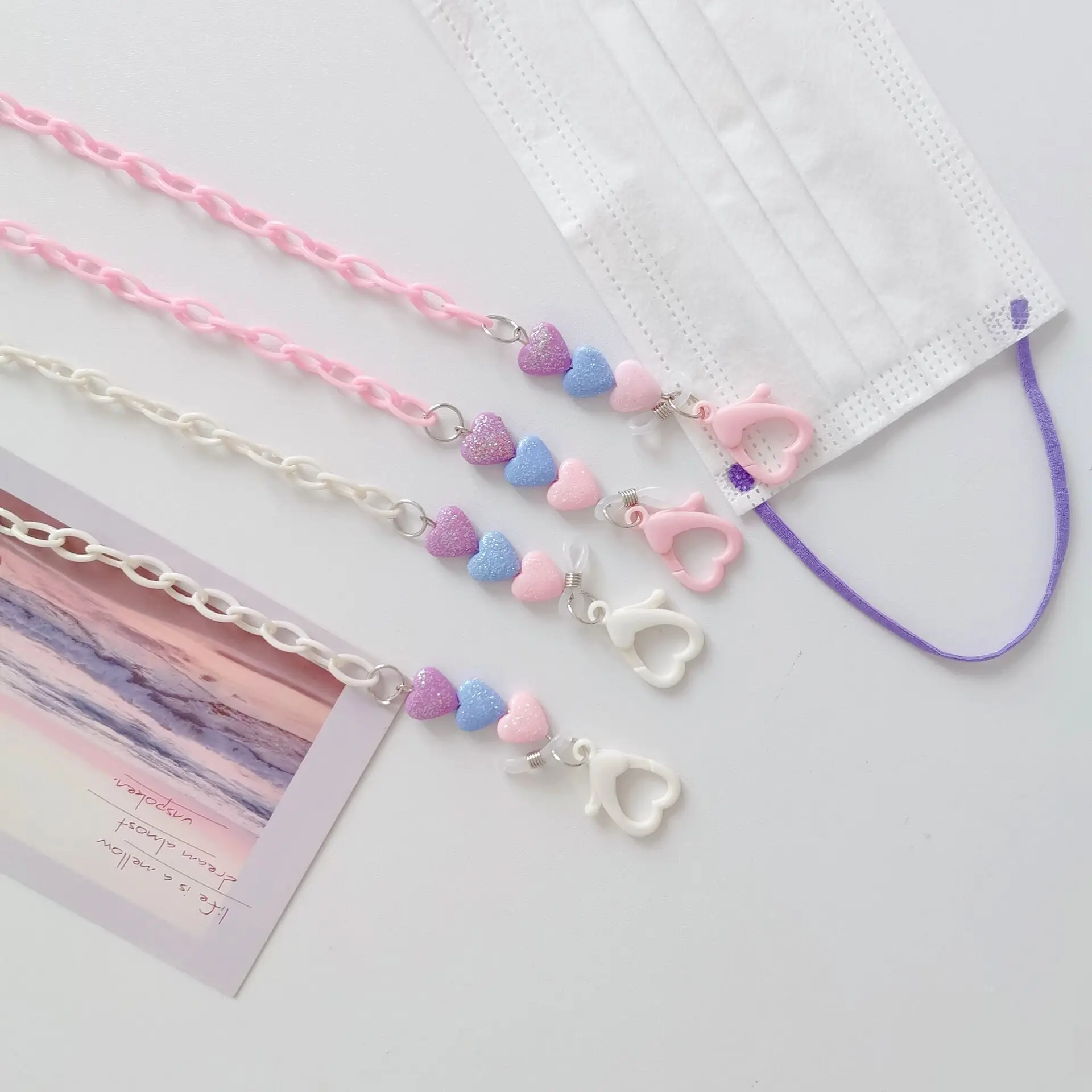 Women Acrylic Retainer Necklace Strap Lanyard Love Heart Mask Chain Eyeglasses Holder Earphone Chain Glasses Chain
Women Acrylic Retainer Necklace Strap Lanyard Love Heart Mask Chain Eyeglasses Holder Earphone Chain Glasses Chain