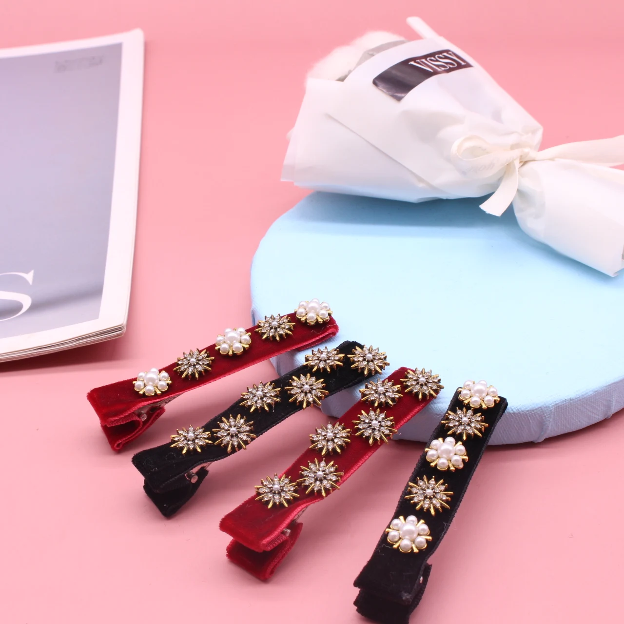 Французский Винтаж стразы заколка для волос простой темперамент цветок слово папка для женщин новый 
Французский Винтаж стразы заколка для волос простой темперамент цветок слово папка для женщин новый