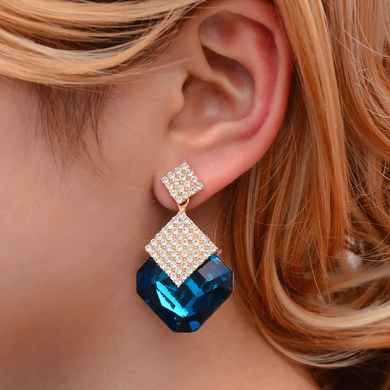 Gold Fashion Crystal Earrings Earings Fashion Jewelry 2021 Ummer Fall Jewelry Stud Earrings for Women Dangle Earrings
Gold Fashion Crystal Earrings Earings Fashion Jewelry 2021 Ummer Fall Jewelry Stud Earrings for Women Dangle Earrings