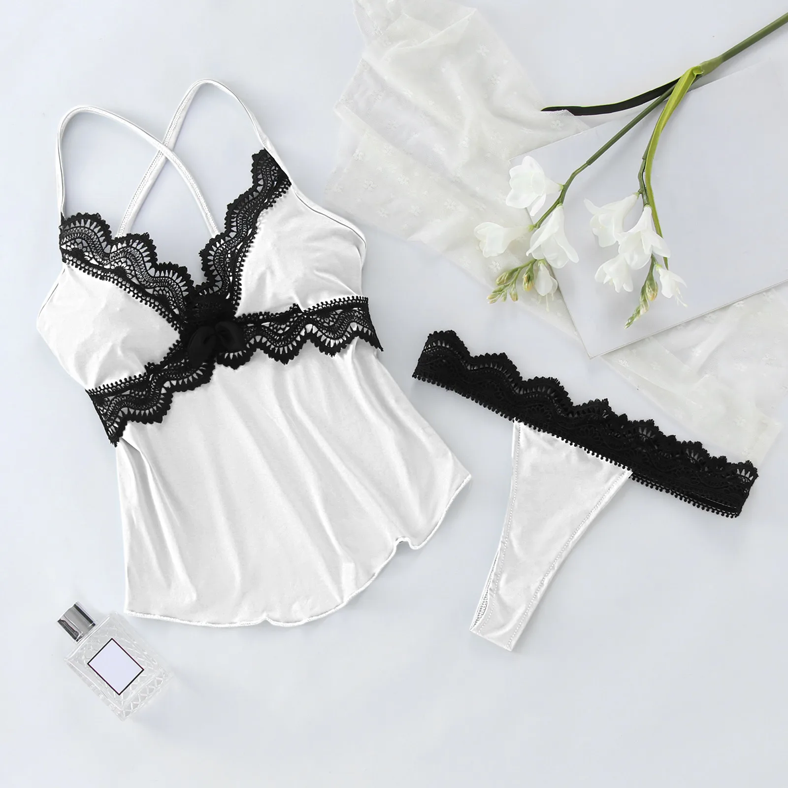 Women's Suit Solid Color Women's Pajamas Lingerie Sexy Underwear Chest Pad Bra Pajama Sets Satin Lace Sleepwear Women's Nightie
Women's Suit Solid Color Women's Pajamas Lingerie Sexy Underwear Chest Pad Bra Pajama Sets Satin Lace Sleepwear Women's Nightie