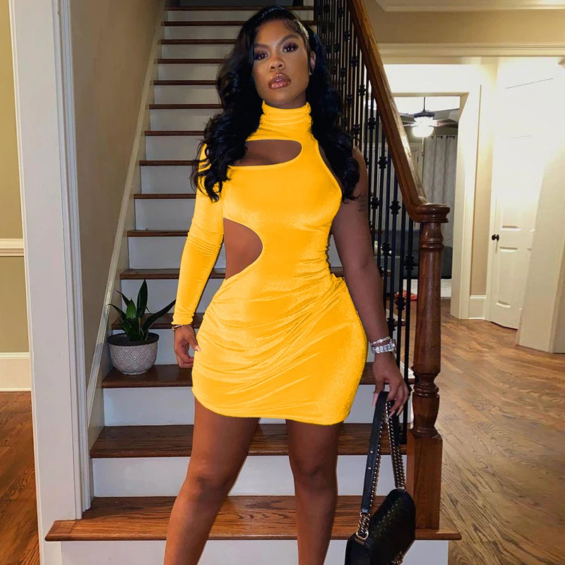 2021 Velvet Turtleneck Bodycon Dress Women Black Hollow Out Sexy Party Dresses Femme Spring Fashion One Shoulder Mini Vestidos
2021 Velvet Turtleneck Bodycon Dress Women Black Hollow Out Sexy Party Dresses Femme Spring Fashion One Shoulder Mini Vestidos