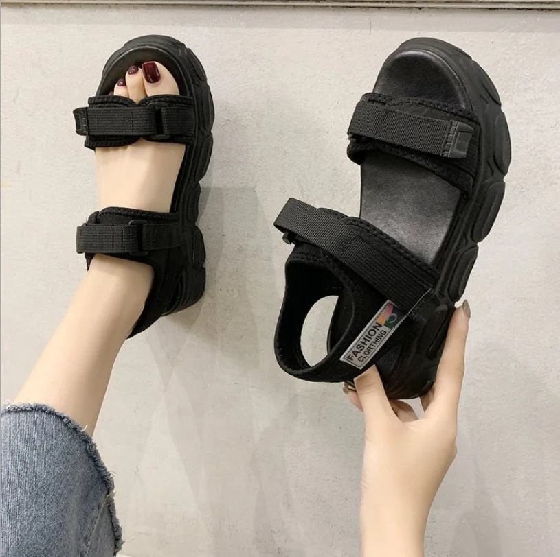 New Women Summer Sandals Platform Fashion Shoes 2021 New Fashion Sandal 3.5cm Heel Hook and Loop Non-slip Black Basic
New Women Summer Sandals Platform Fashion Shoes 2021 New Fashion Sandal 3.5cm Heel Hook and Loop Non-slip Black Basic