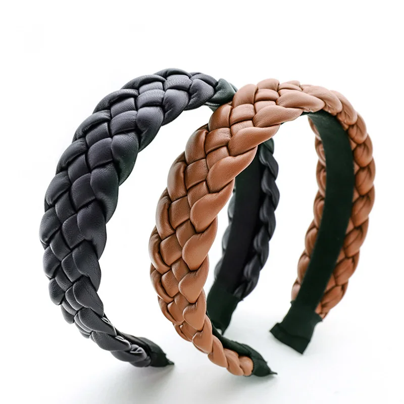 Women's Hair Band Korean Leather Retro European And American Style The Same Style Of Twist Braid Head Buckle 
Women's Hair Band Korean Leather Retro European And American Style The Same Style Of Twist Braid Head Buckle
