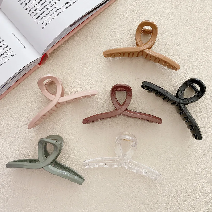 Women Hair Clip Acrylic Hairpins Cross Transparent Hair Crab Claws Girls Make UP Washing Tool Accessories Decoration
Women Hair Clip Acrylic Hairpins Cross Transparent Hair Crab Claws Girls Make UP Washing Tool Accessories Decoration