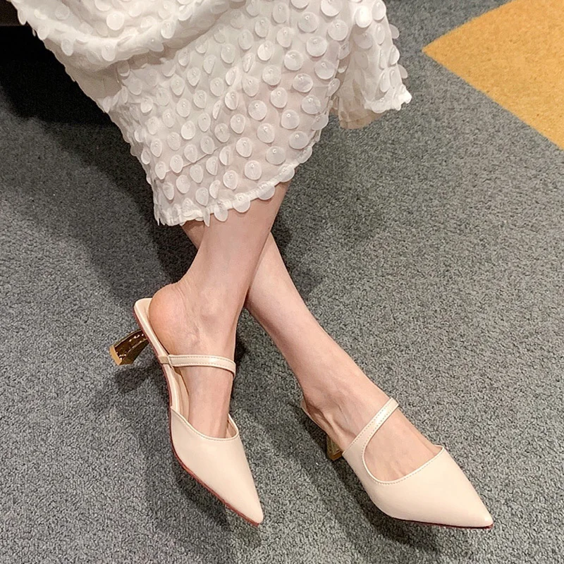 Square heel Shoes Slippers Women Summer Shallow Slides Heeled Mules Med Loafers Cover Toe Pantofle Block High Soft 2021 Fabric P
Square heel Shoes Slippers Women Summer Shallow Slides Heeled Mules Med Loafers Cover Toe Pantofle Block High Soft 2021 Fabric P