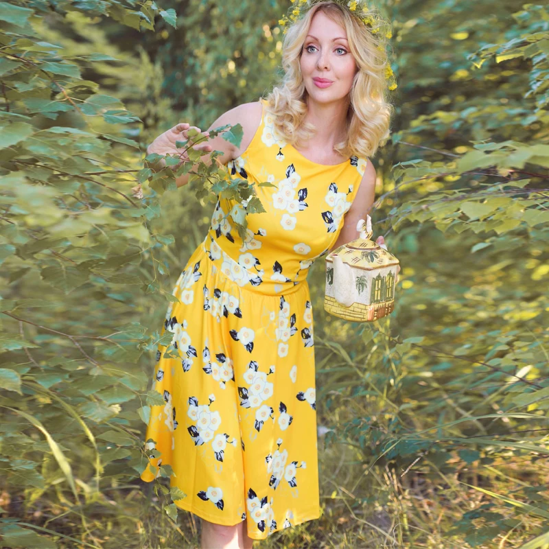 MISSJOY летнее платье без рукавов, украшение в виде банта, Цветочный принт повседневное расклешенное вечерние платье в ретро стиле, туфли на та...
MISSJOY летнее платье без рукавов, украшение в виде банта, Цветочный принт повседневное расклешенное вечерние платье в ретро стиле, туфли на та...