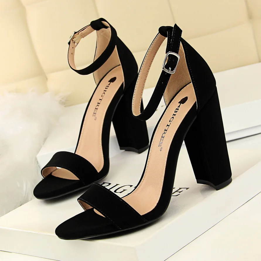 Shoes High Heels Sexy Women Pumps Wedding Shoes Women Heels Summer Ladies Shoes Female Fashion Open Toe Sandals Stiletto
Shoes High Heels Sexy Women Pumps Wedding Shoes Women Heels Summer Ladies Shoes Female Fashion Open Toe Sandals Stiletto