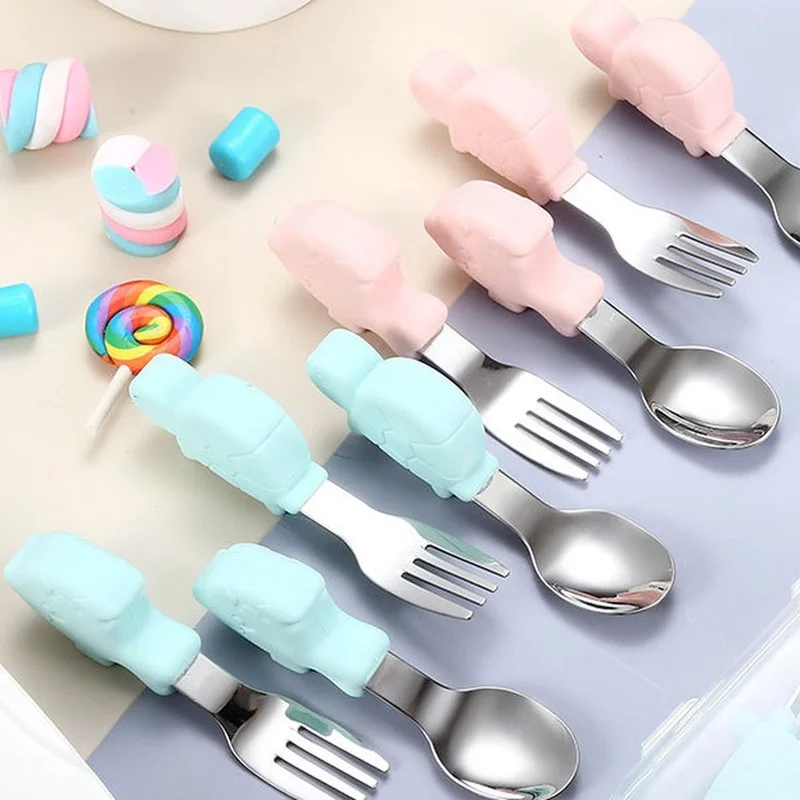 Набор детских столовых приборов из нержавеющей стали с короткой ручкой и вилкой 
Набор детских столовых приборов из нержавеющей стали с короткой ручкой и вилкой