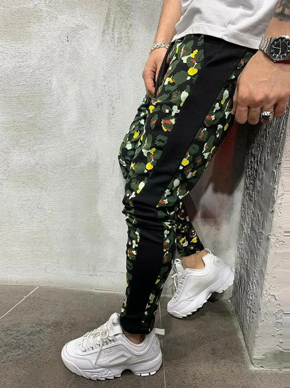 2019 Newest Fashion Men Joggers Brand Male Trousers Casual Pants Sweatpants Men Gym Muscle
2019 Newest Fashion Men Joggers Brand Male Trousers Casual Pants Sweatpants Men Gym Muscle