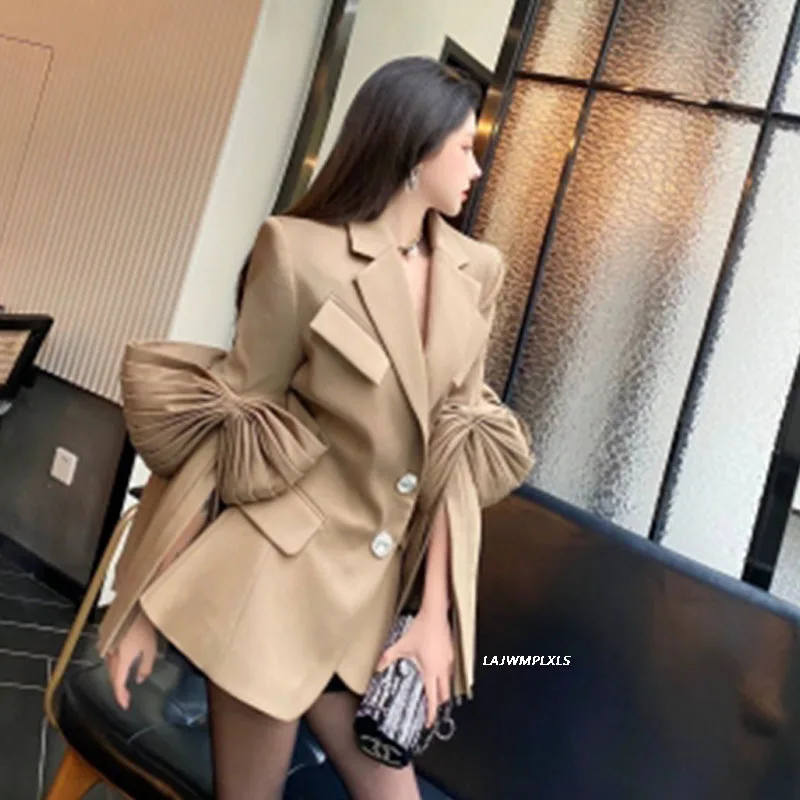 2021 New Patchwork Drawstring Waist Single Breasted Blazer Women Spring Casual Fashion New Style Temperament Blazer
2021 New Patchwork Drawstring Waist Single Breasted Blazer Women Spring Casual Fashion New Style Temperament Blazer