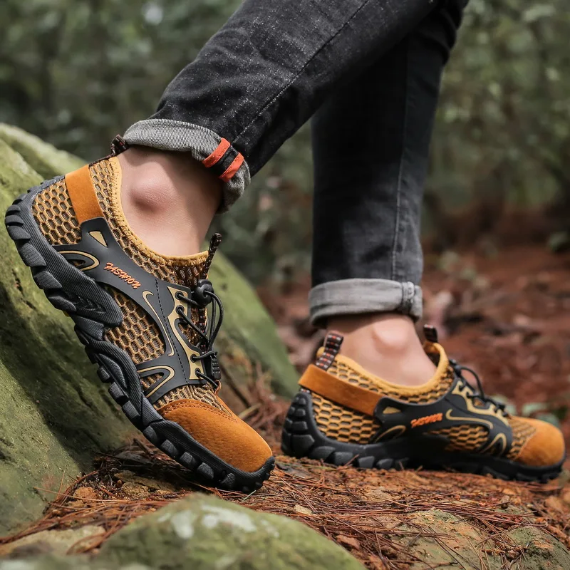 Summer Breathable Men Hiking Shoes Suede + Mesh Outdoor Men Sneakers Climbing Shoes Men Sport Shoes Quick-dry Water Shoes
Summer Breathable Men Hiking Shoes Suede + Mesh Outdoor Men Sneakers Climbing Shoes Men Sport Shoes Quick-dry Water Shoes